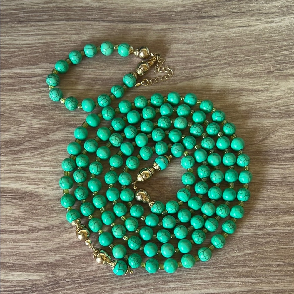 Green Howlite Necklace and Bracelet Set